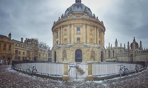 牛津大學最“吸金”，英國大學富豪榜第一